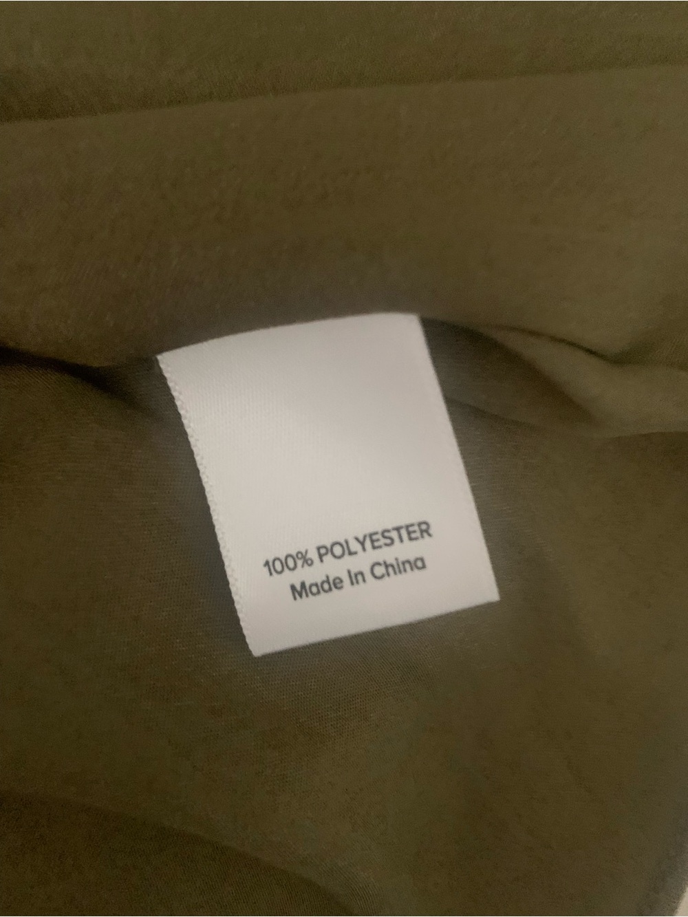 Evereve Kyle V-Neck Cami Olivecapers NWT - XS - Picture 5 of 9